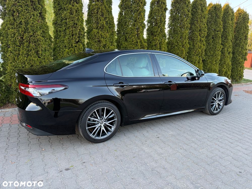Toyota Camry 2.5 Hybrid Executive CVT - 8