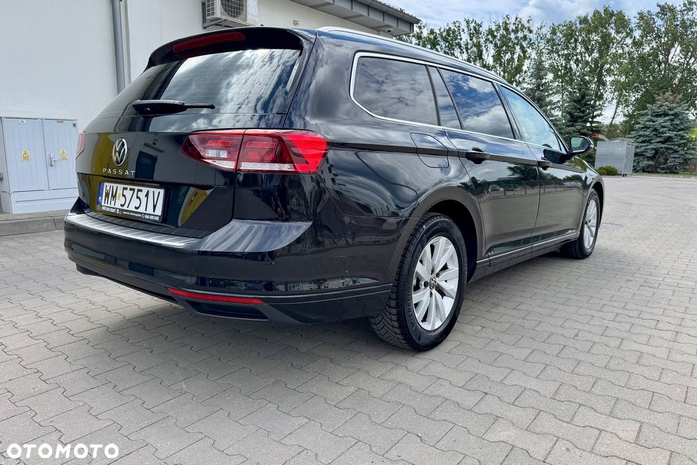 Volkswagen Passat 2.0 TDI SCR DSG Business - 5