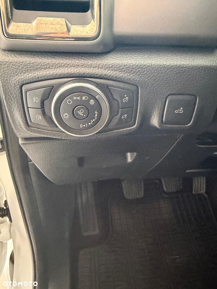 Ford Ranger 2.0 EcoBlue 4x4 DC XLT - 8
