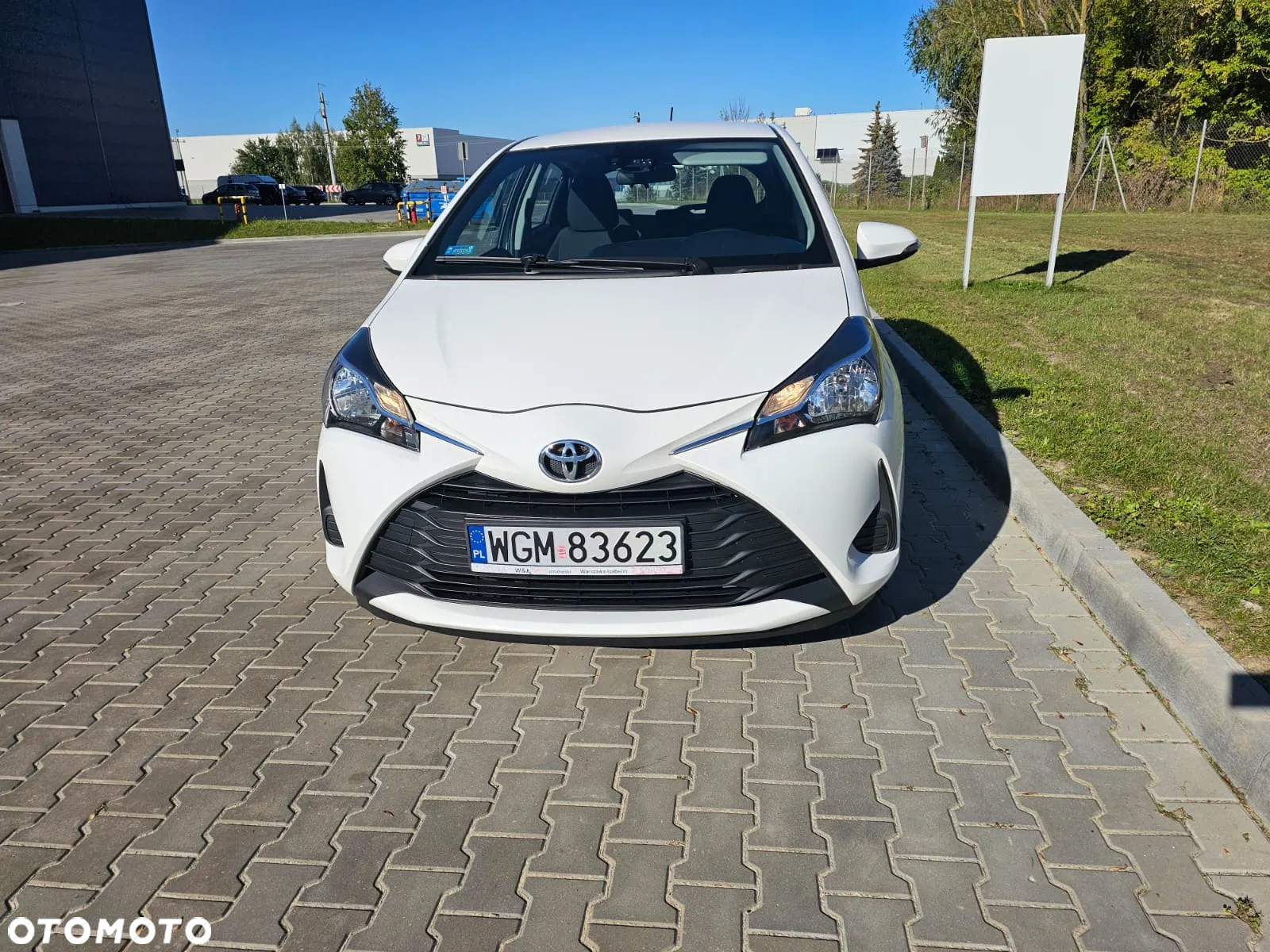 Toyota Yaris 1.5 Active - 4