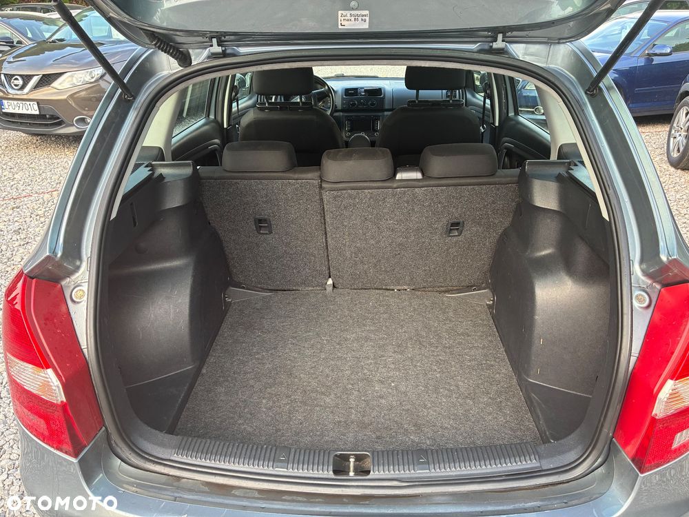 Skoda Fabia - 10