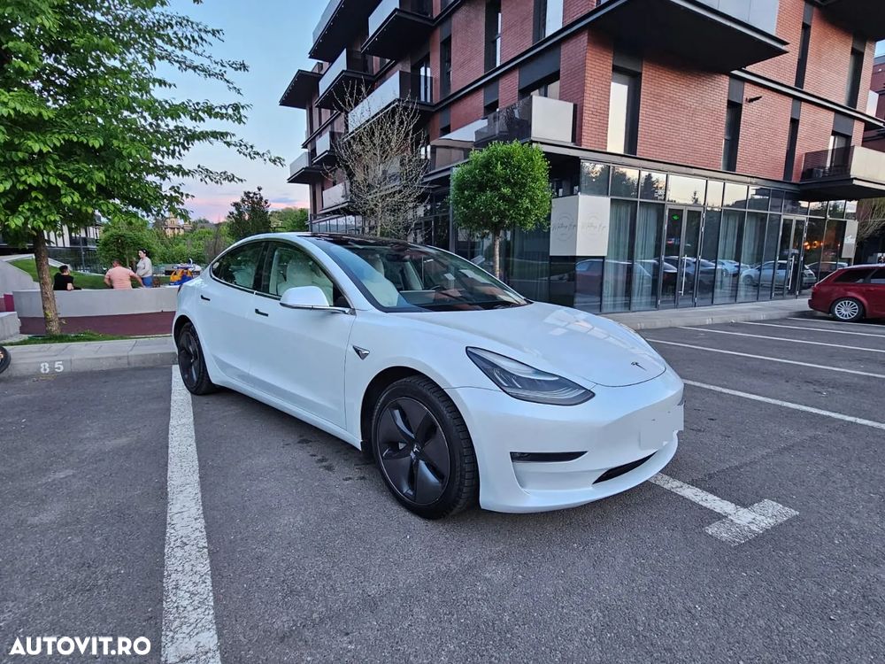 Tesla Model 3 Langstreckenbatterie Allradantrieb Dual Motor - 10