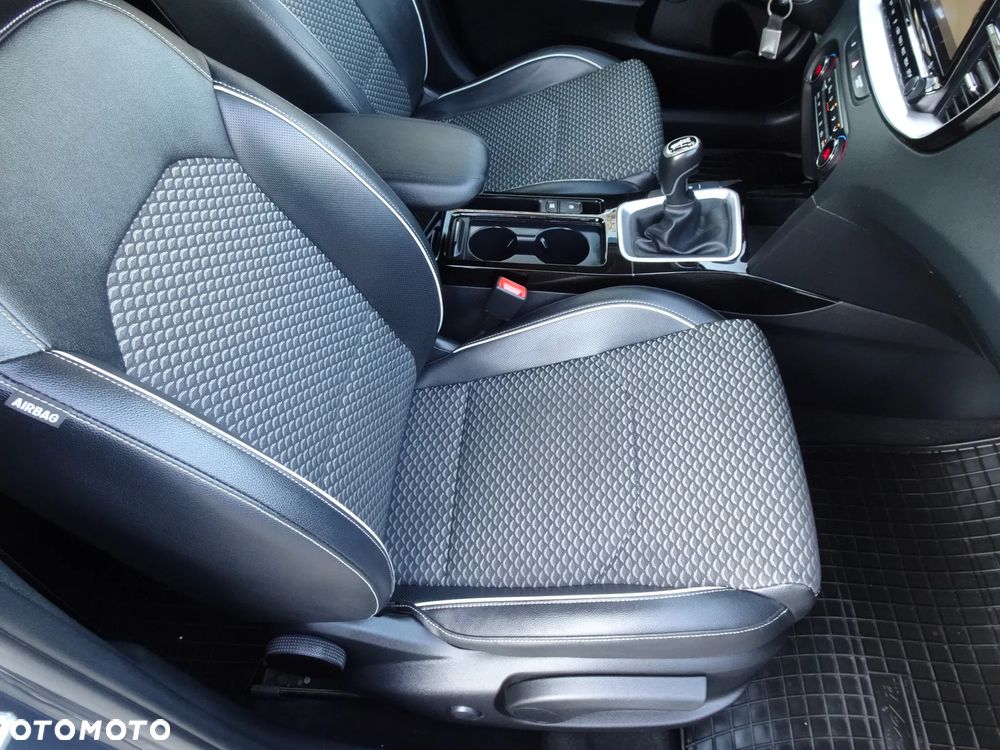 Kia XCeed 1.5 T-GDI L - 18