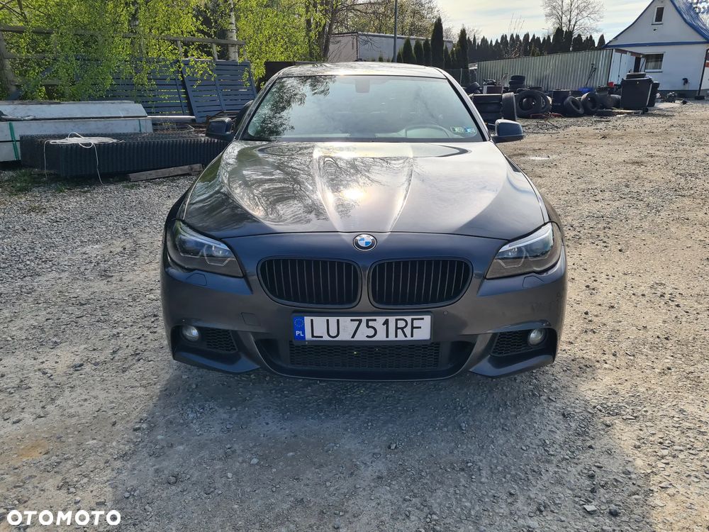 BMW Seria 5 528i xDrive Sport-Aut - 13