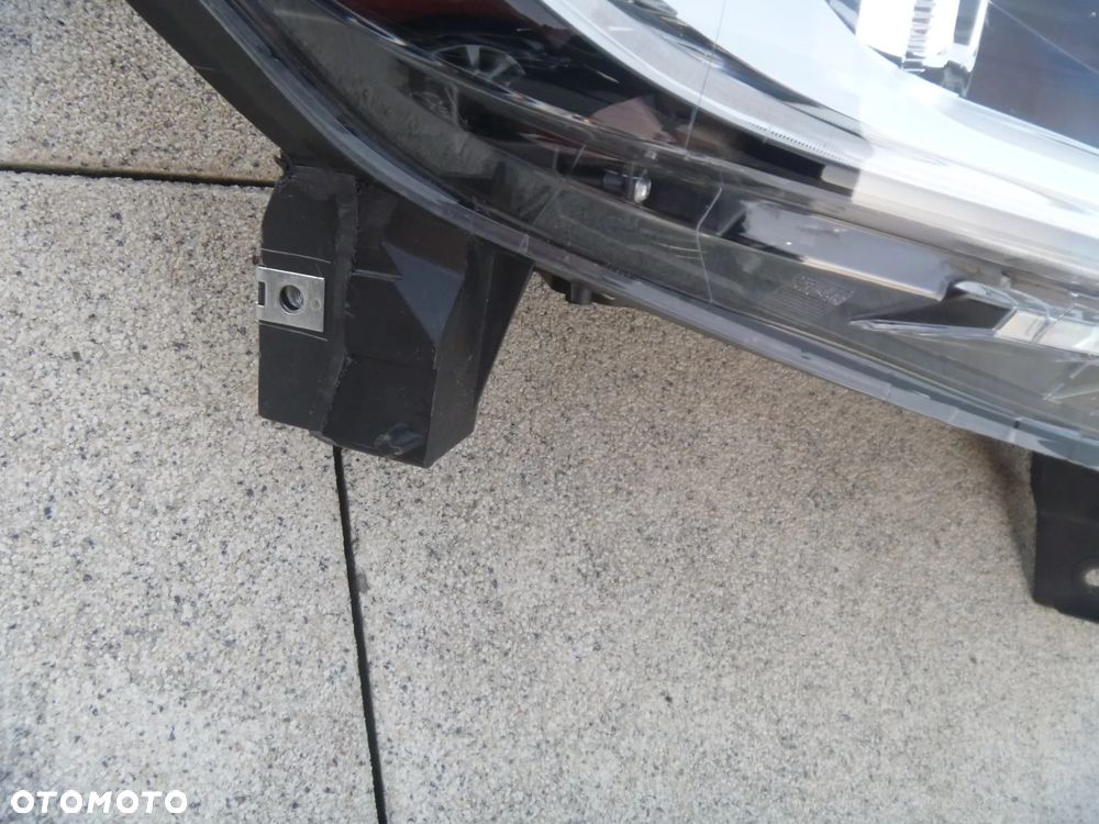 RENAULT KADJAR LIFT LAMPA PRAWA LEWA SOCZEWKA LED EUROPA 260104607R 260602051R - 4