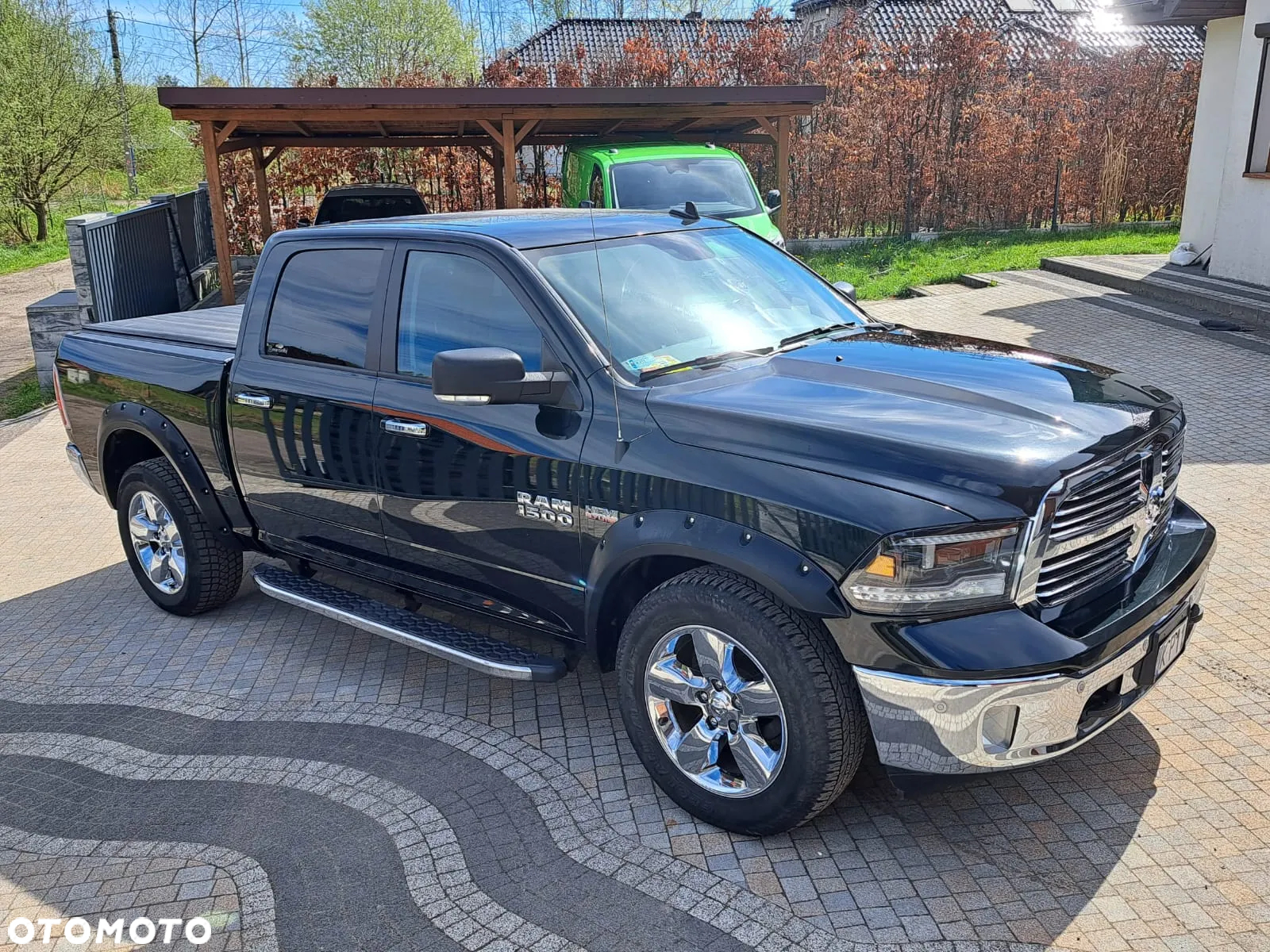 Dodge RAM 1500 5.7 4x4 - 2