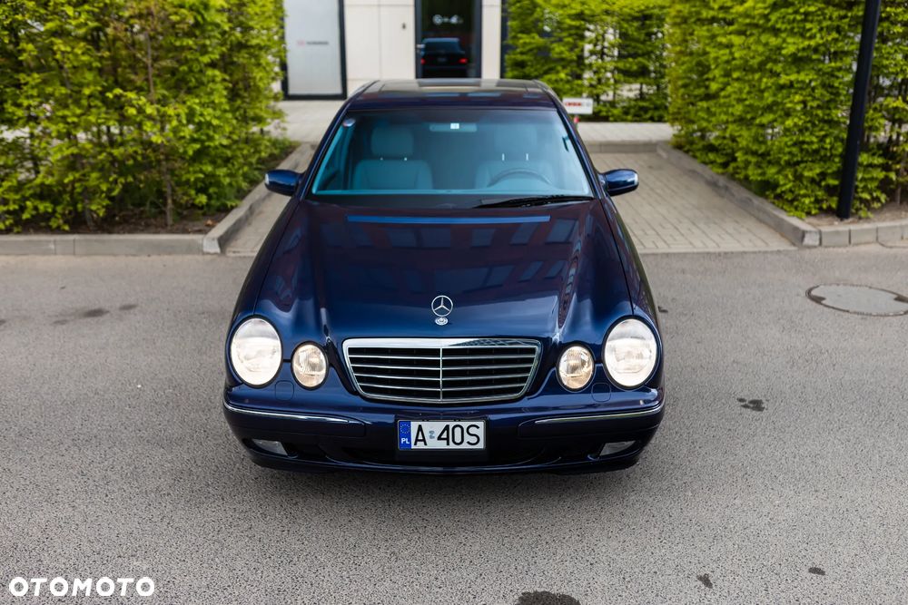 Mercedes-Benz Klasa E - 15