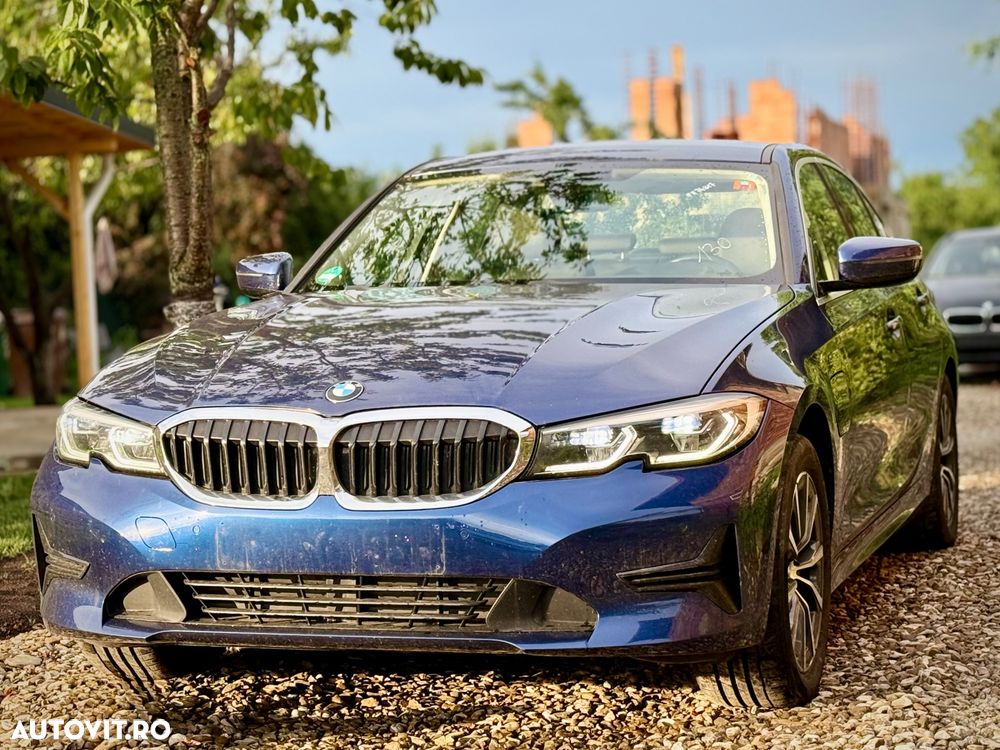 BMW Seria 3 330e Aut. Luxury Line - 3