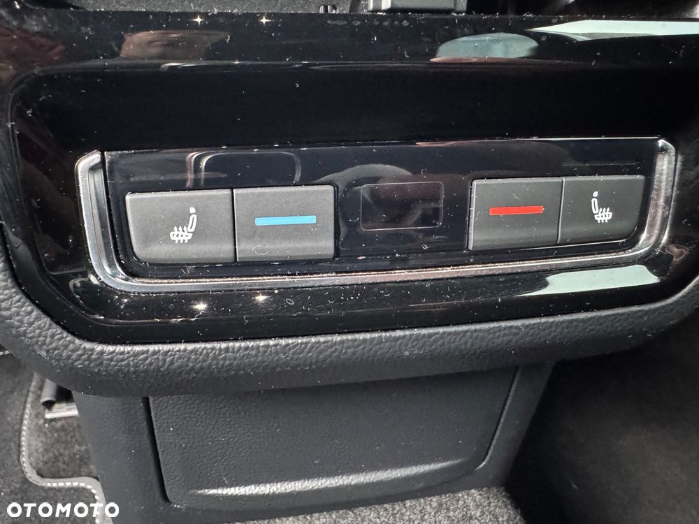 Volkswagen Arteon 2.0 TDI 4Motion R-Line DSG - 39