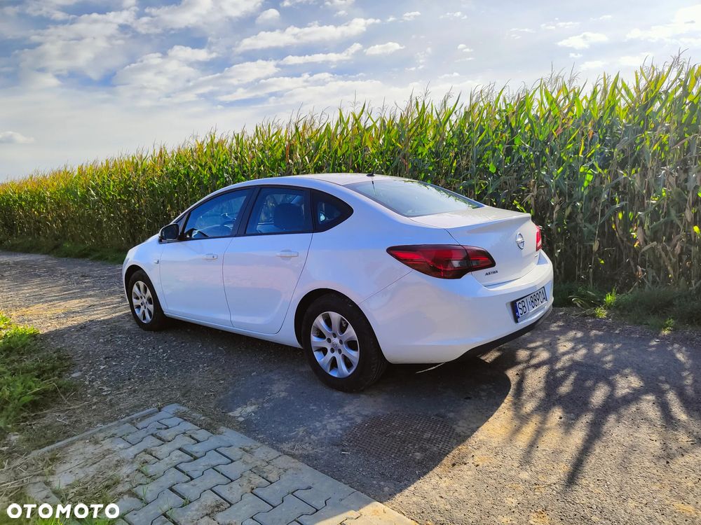 Opel Astra V 1.6 CDTI Enjoy S&S - 3