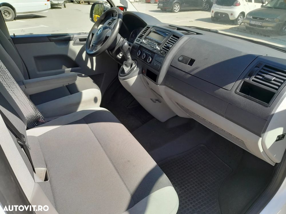 Volkswagen Transporter - 6