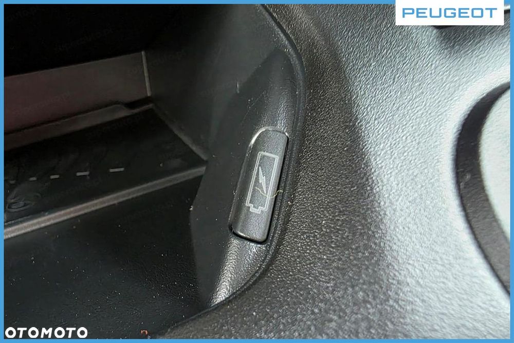 Peugeot Partner Van L2H1 EAT8 1.5 130KM - 20