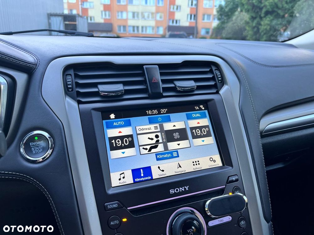 Ford Mondeo Vignale 2.0 Hybrid - 27