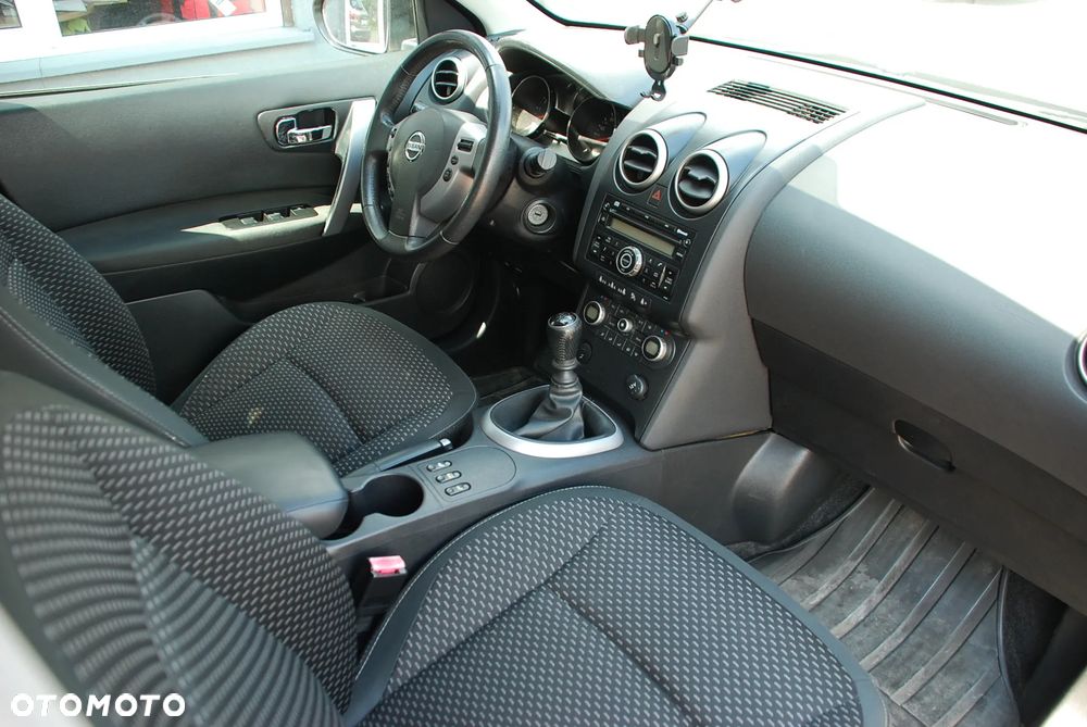 Nissan Qashqai 2.0 Acenta - 12