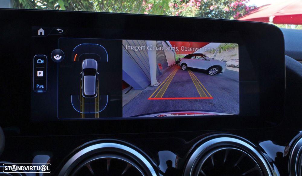 Mercedes-Benz GLA 250 e AMG Line - 14