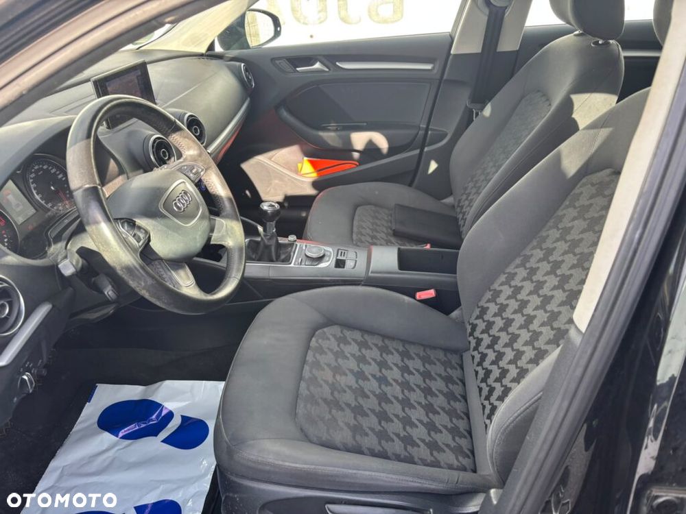 Audi A3 Sportback 1.2 TFSI Attraction - 11