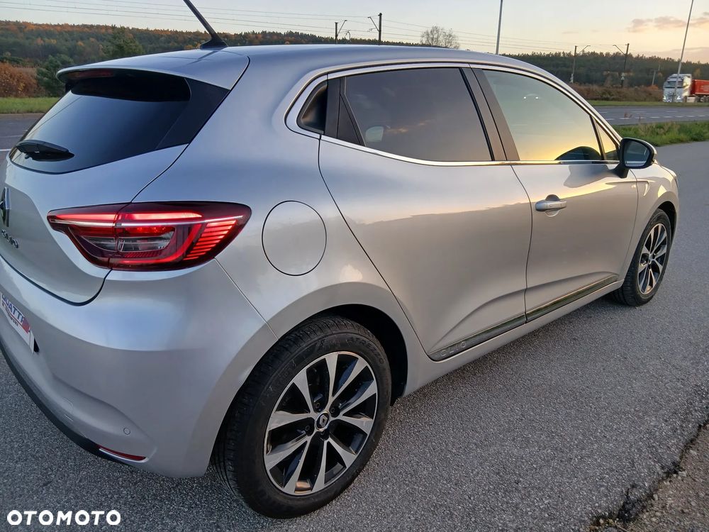 Renault Clio BLUE dCi 115 BUSINESS EDITION - 8