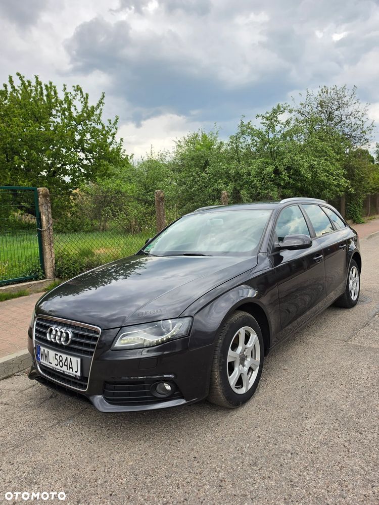 Audi A4 Avant - 1