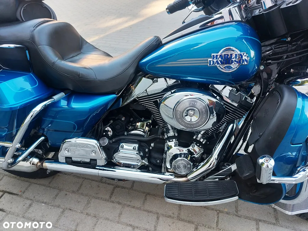 Harley-Davidson FLHTCU Ultra - 17