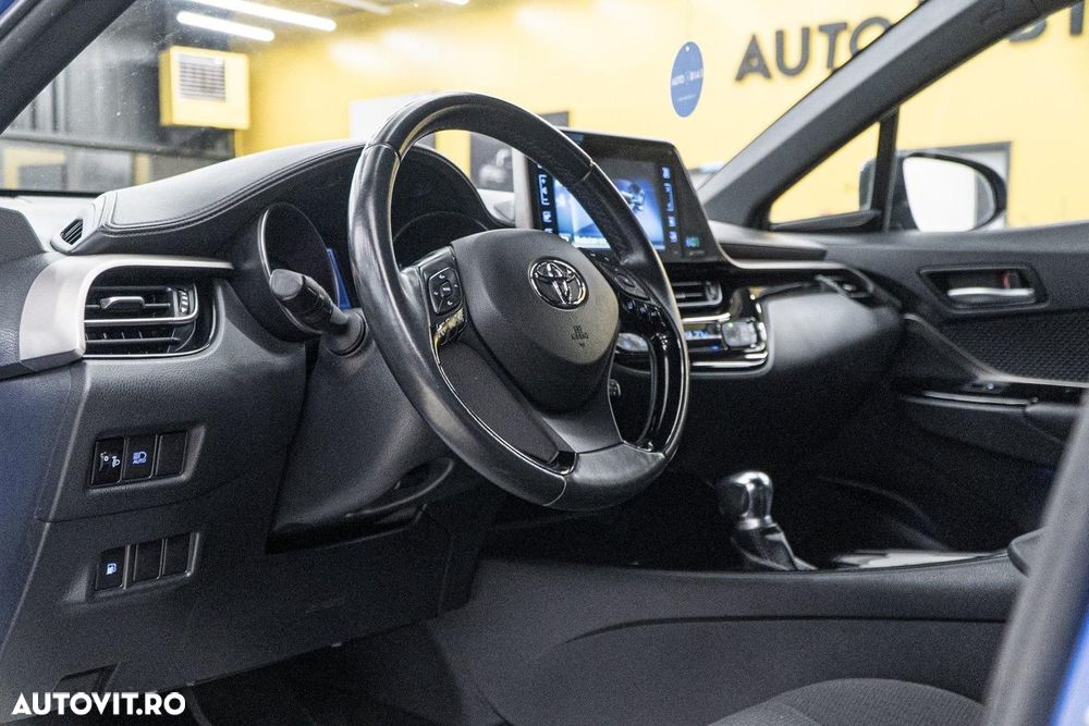 Toyota C-HR 1.8 HSD 122 CP 4x2 CVT Style - 7