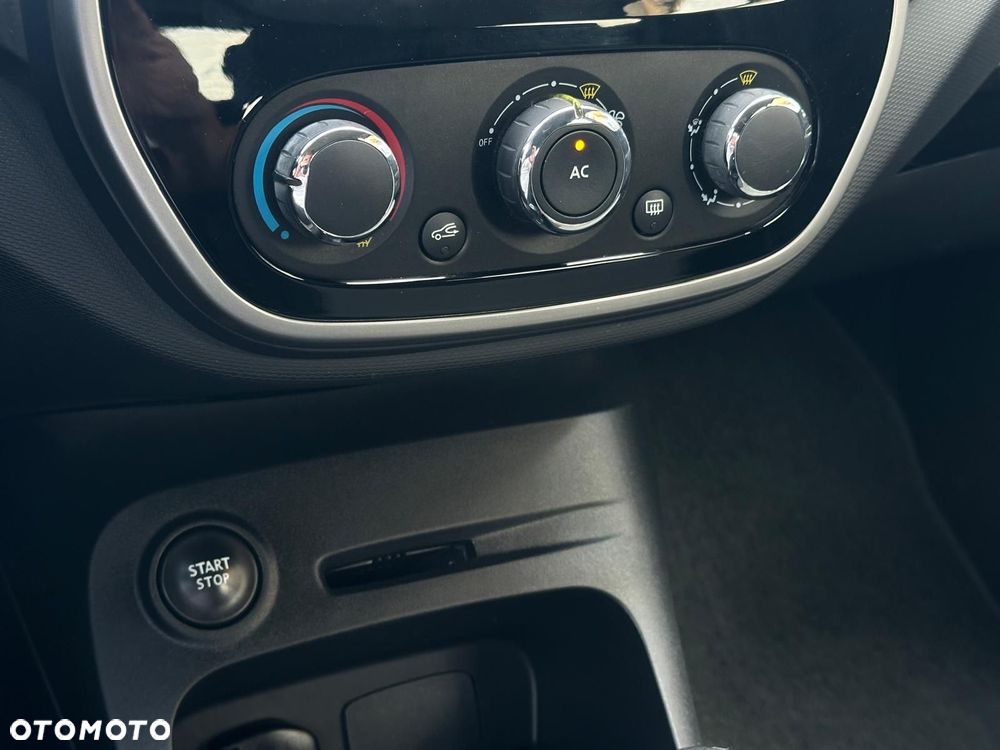 Renault Captur - 21