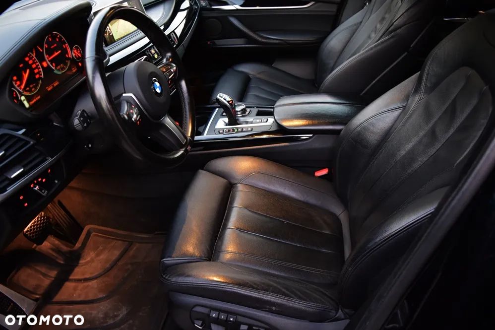BMW X5 M M50d - 12