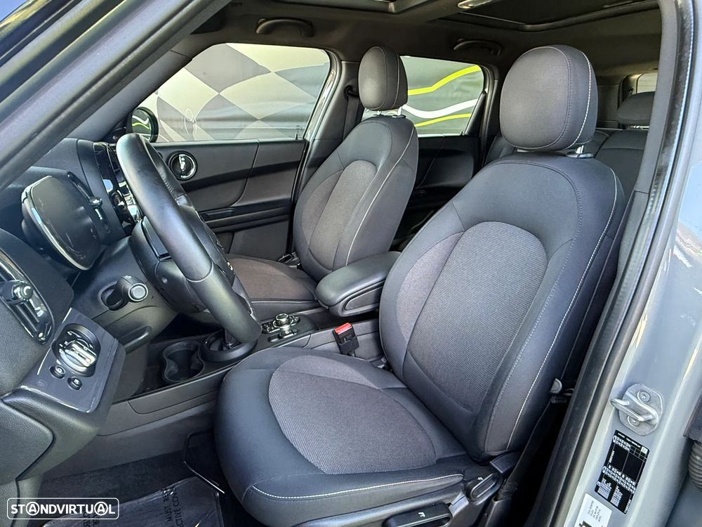 MINI Countryman Cooper D Premium Essential Auto - 15