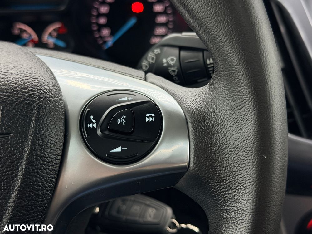 Ford Tourneo Connect 1.5 TDCi Start-Stop Trend - 24