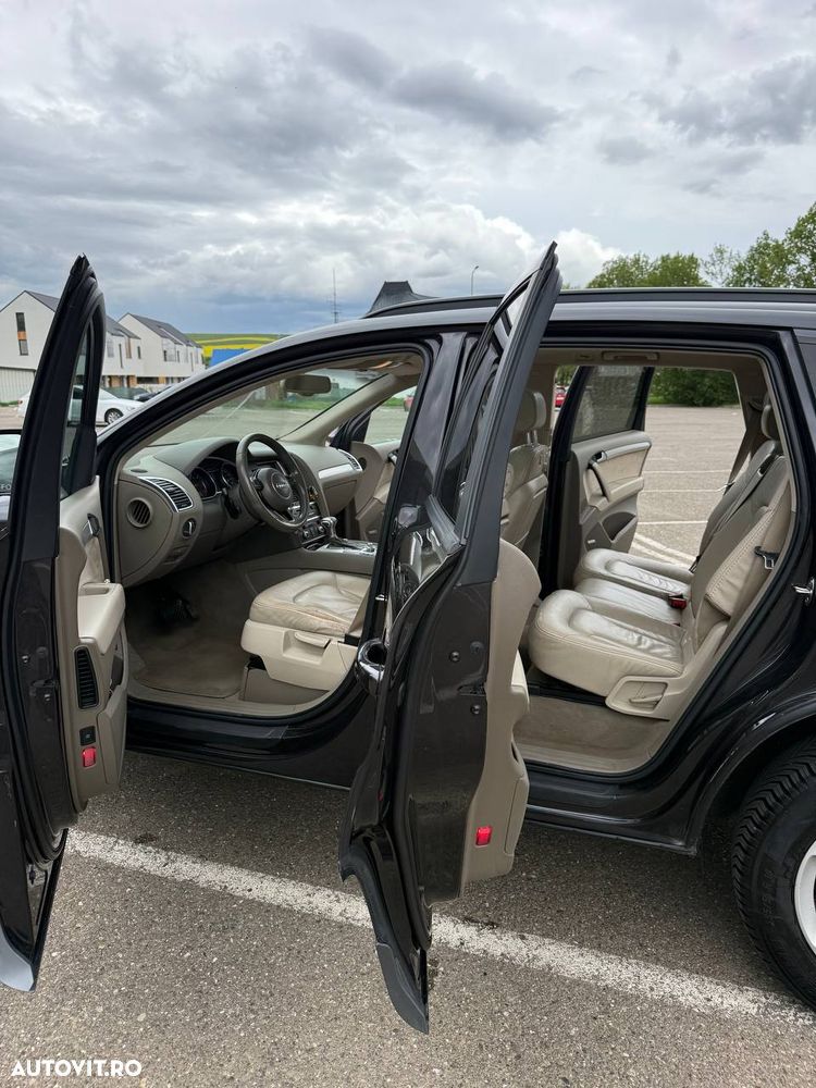 Audi Q7 3.0 TDI DPF Quattro Tiptronic - 9