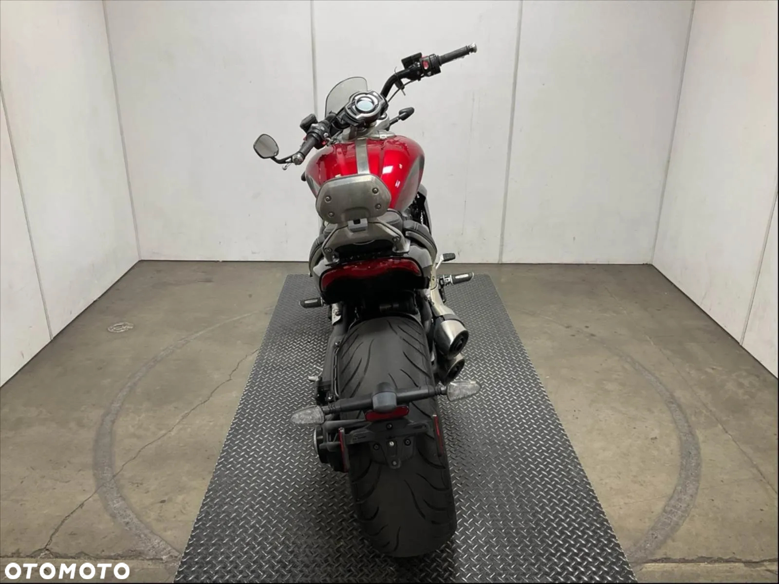 Triumph Rocket - 4