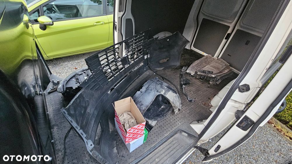 Volkswagen T6.1 Transporter - 6