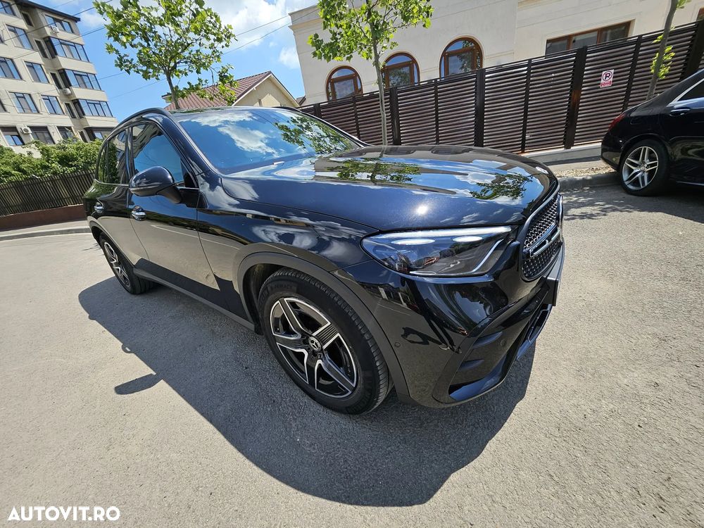 Mercedes-Benz GLC 300 d 4MATIC MHEV - 16