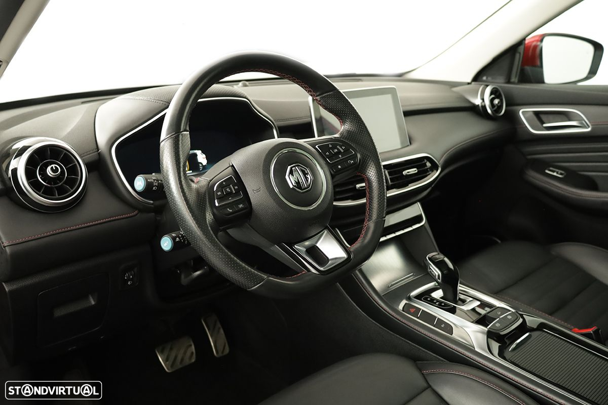 MG EHS 1.5 T-GDI Plug-in Hybrid Luxury - 7