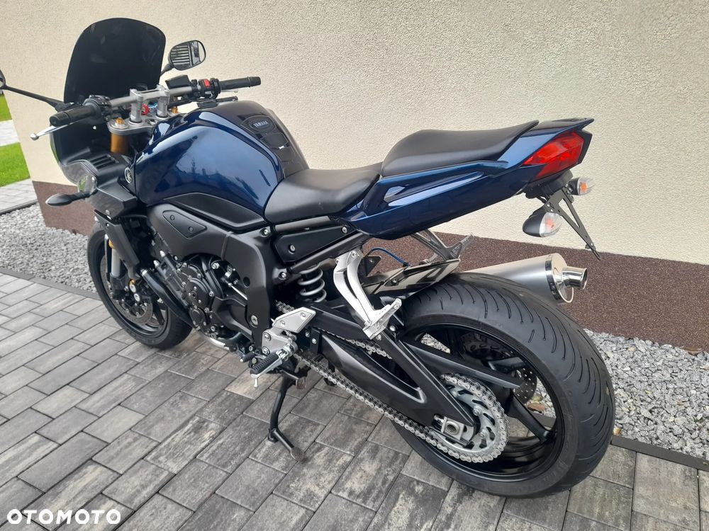 Yamaha FZ - 20