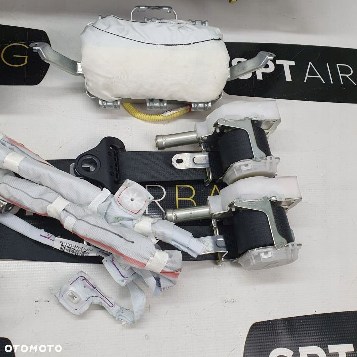 TOYOTA YARIS 3 III LIFT DESKA ROZDZIELCZA KONSOLA KOKPIT PULPIT PODUSZKI AIRBAG AIR BAG PASY KIT SET - 9