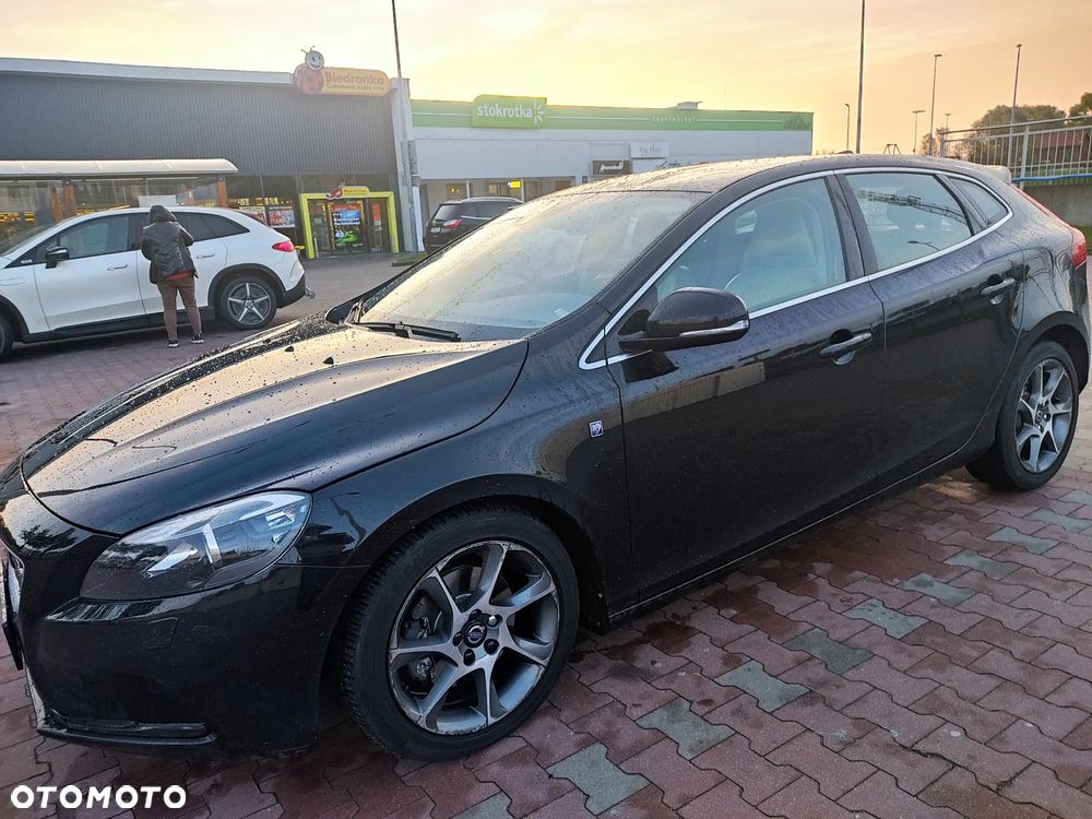 Volvo V40 T3 Drive-E Ocean Race - 7
