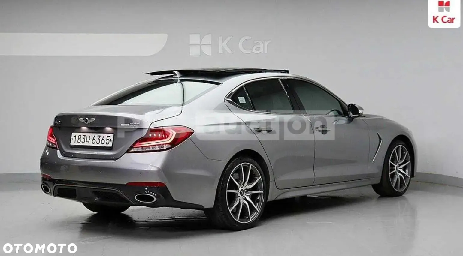 Hyundai Genesis - 4