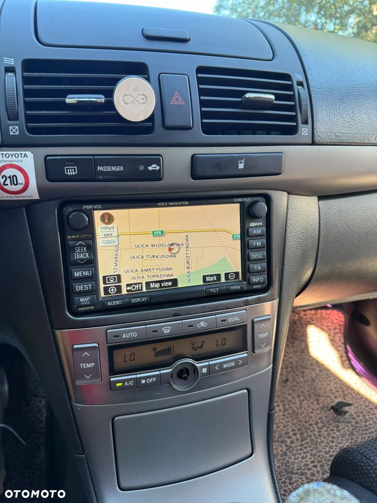 Toyota Avensis 2.2 D-CAT Sol plus NAVI - 9