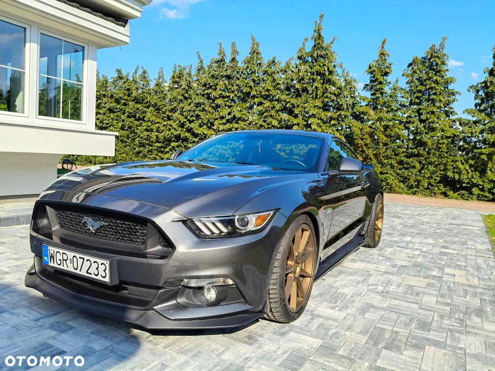 Ford Mustang 5.0 V8 GT - 1