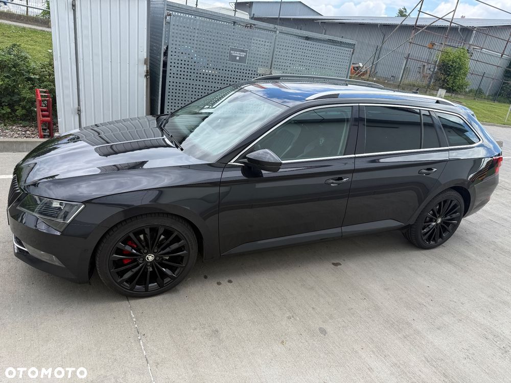 Skoda Superb 2.0 TDI 4x4 Sportline DSG - 32
