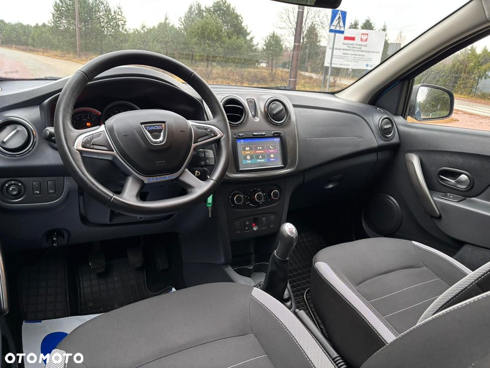 Dacia Sandero Stepway dCi 90 Ambiance - 11