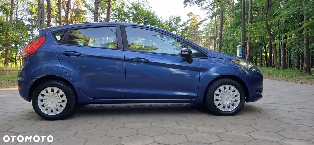 Ford Fiesta 1.25 Ambiente - 8