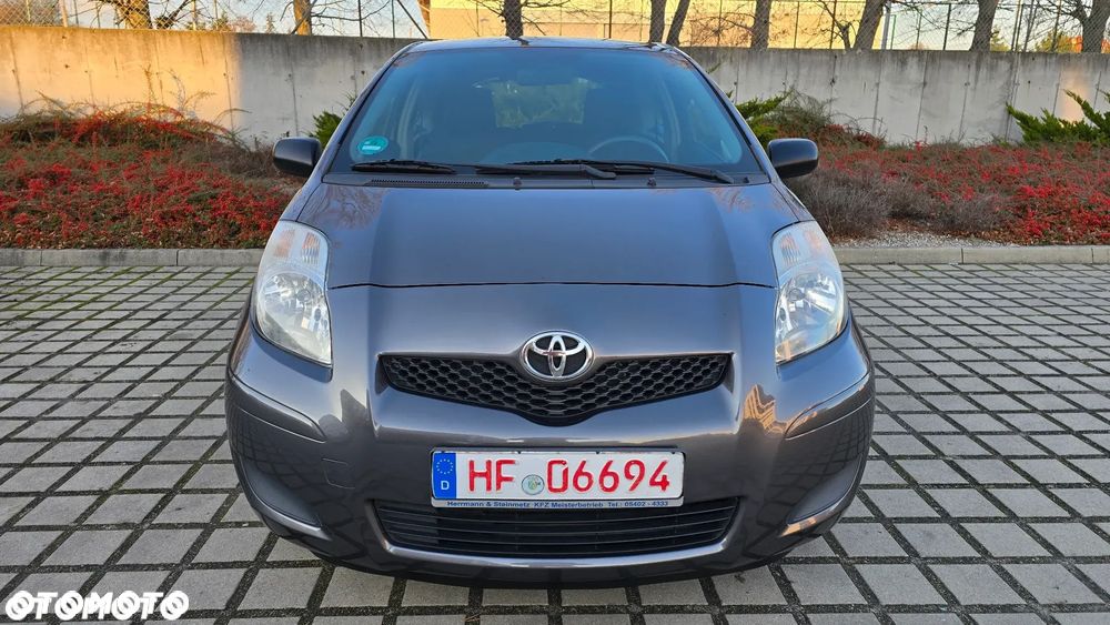 Toyota Yaris - 3