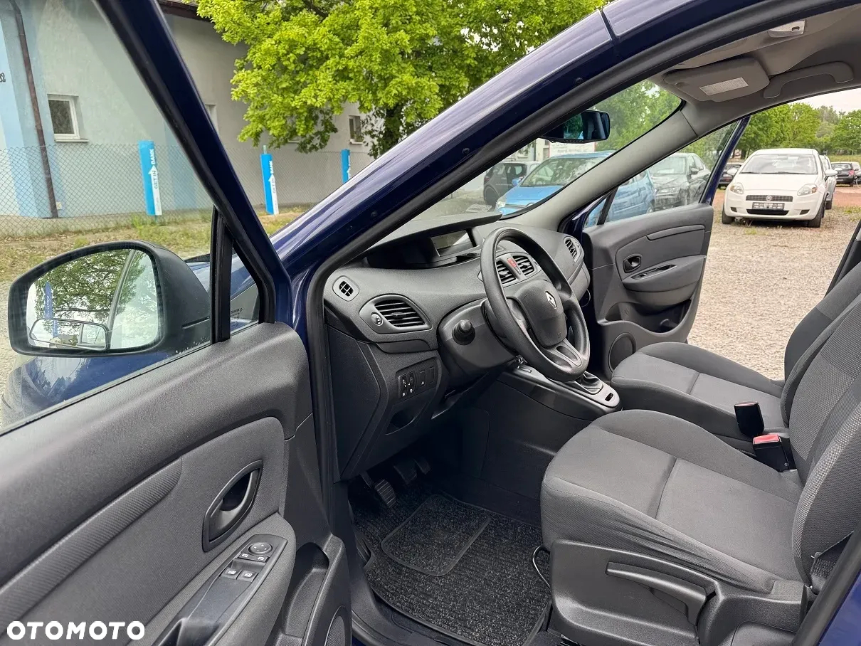 Renault Scenic - 18