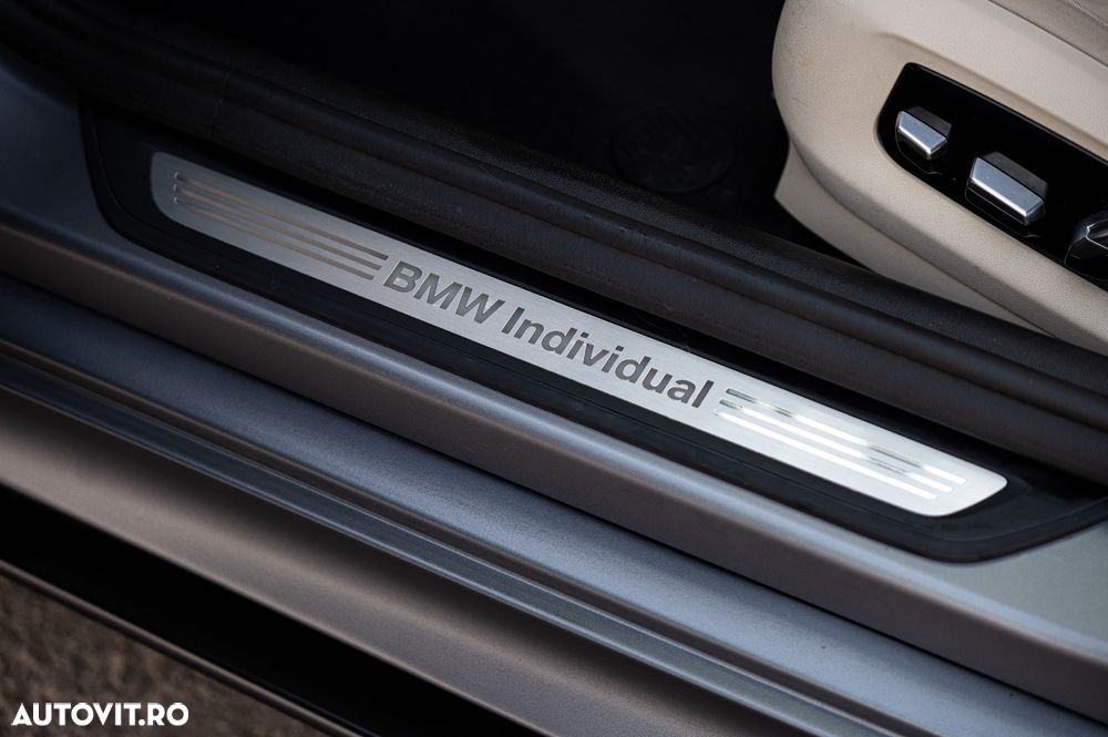 BMW Seria 5 540i xDrive AT - 25