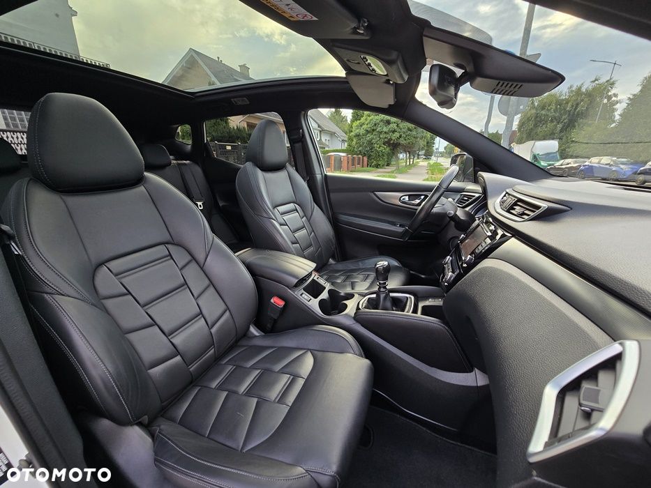 Nissan Qashqai 1.3 DIG-T Tekna - 38