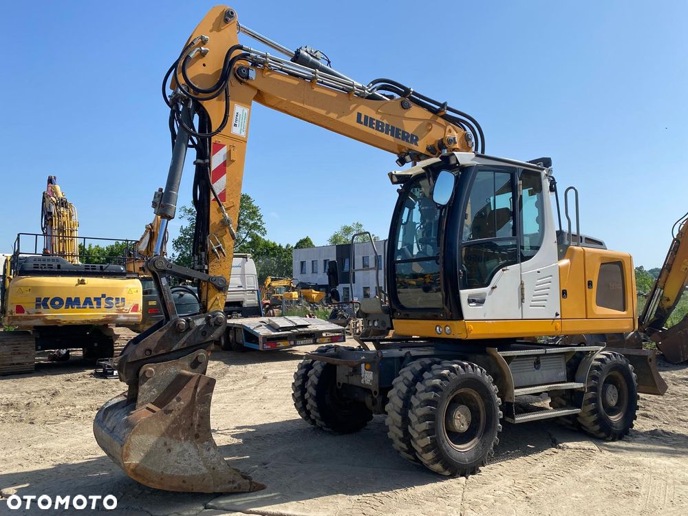 Liebherr A914 - 5