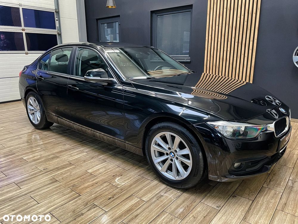 BMW Seria 3 320d - 6