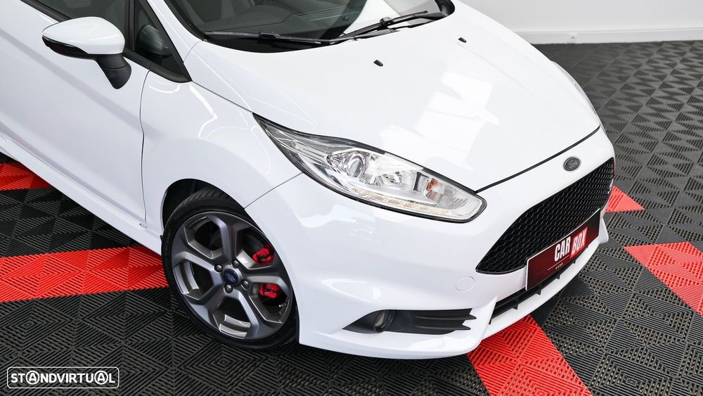 Ford Fiesta 1.6 EcoBoost ST - 7