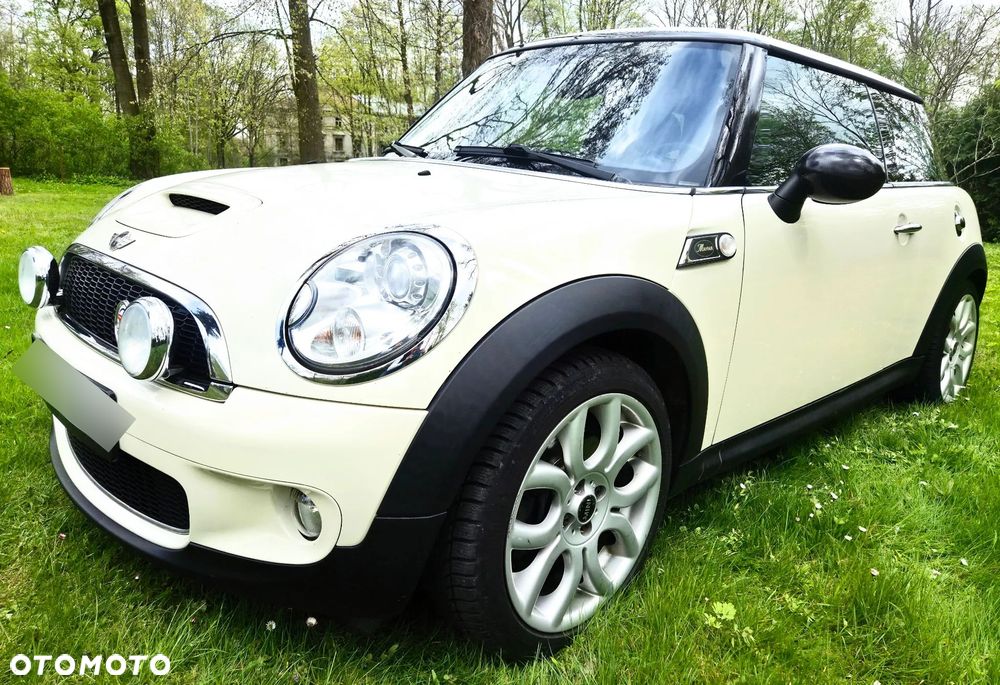 MINI Cooper S 50 Mayfair - 11